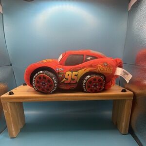 Disney/Pixar Cars Lightning McQueen #95 Rust-eze Plush Red 10.5 " 2013 A4090